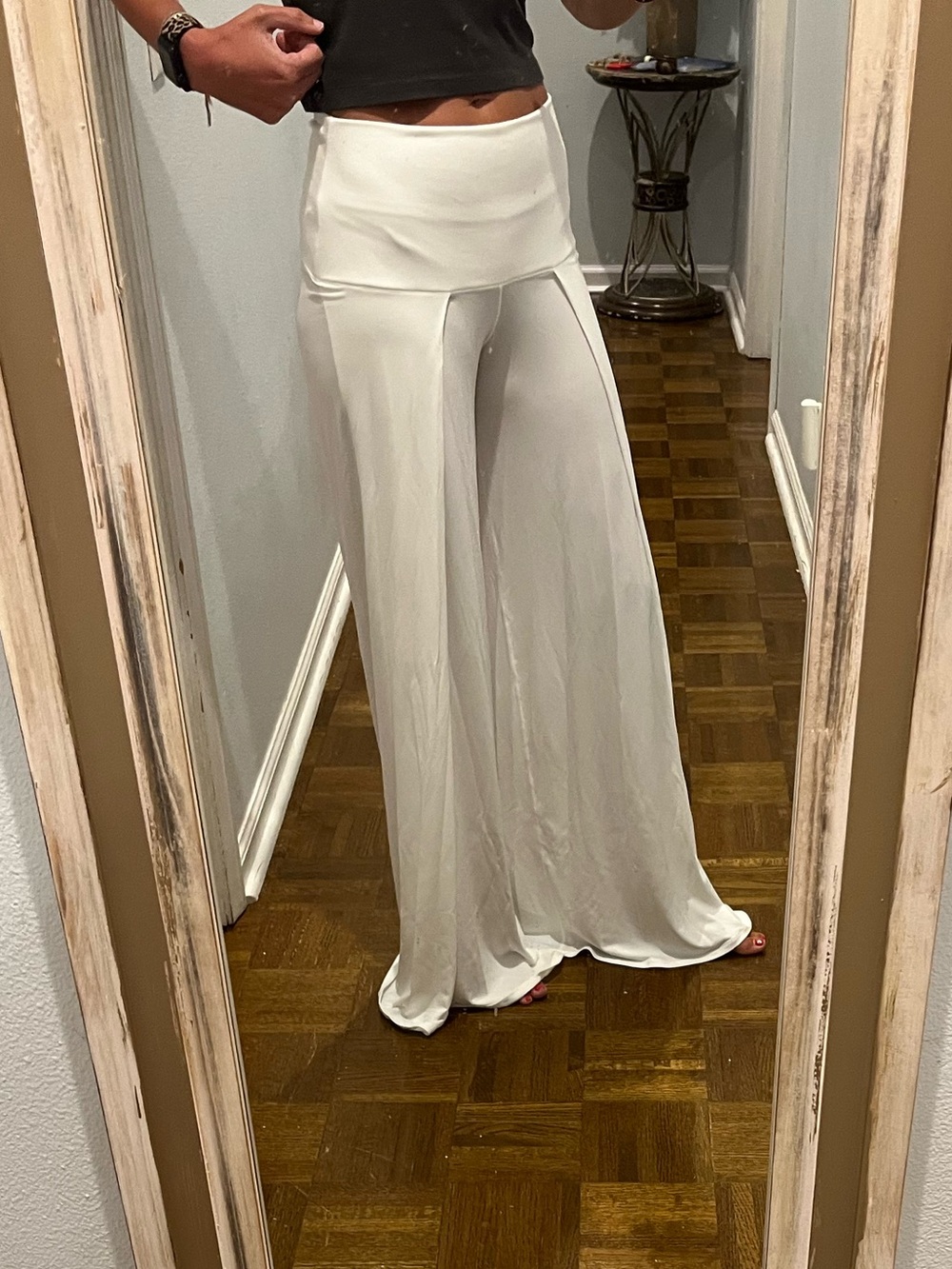 Eva Varro NWT High-Waist Wide Leg Palazzo Pants in White